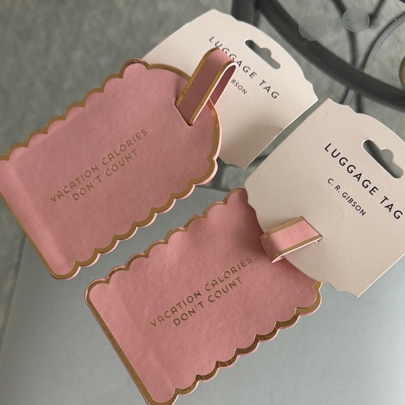 c.r. gibson Accessories - NWT Pink and Gold Luggage Tags (set of two)